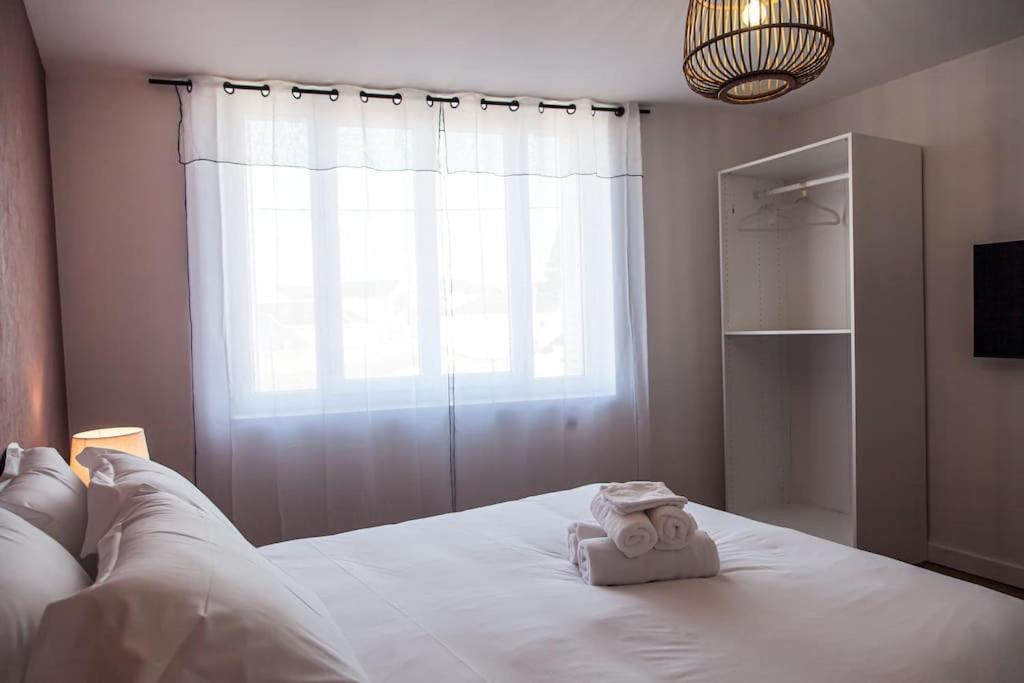 L'abstrait-gare/centre, Neuf, Equipe Apartment